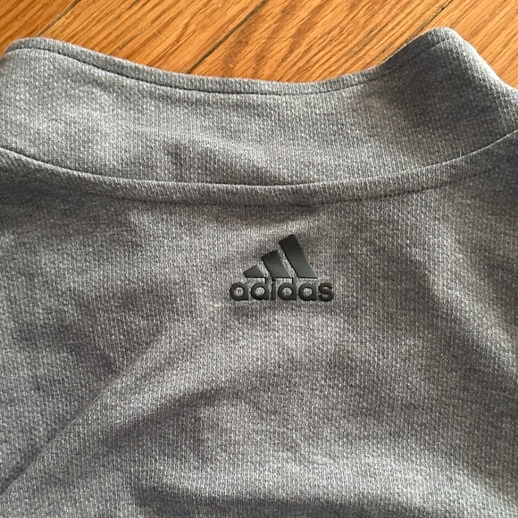 Nashville Predators Golf 1/4 Zip - Picture 4 of 4